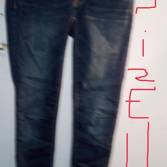 Jeans - Picture 4 of 8